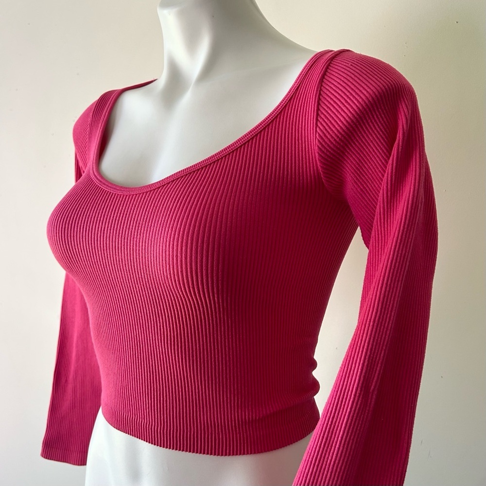 ZARA Deep Pink Seamless Rib Scoop Neck Crop Top, XS-S